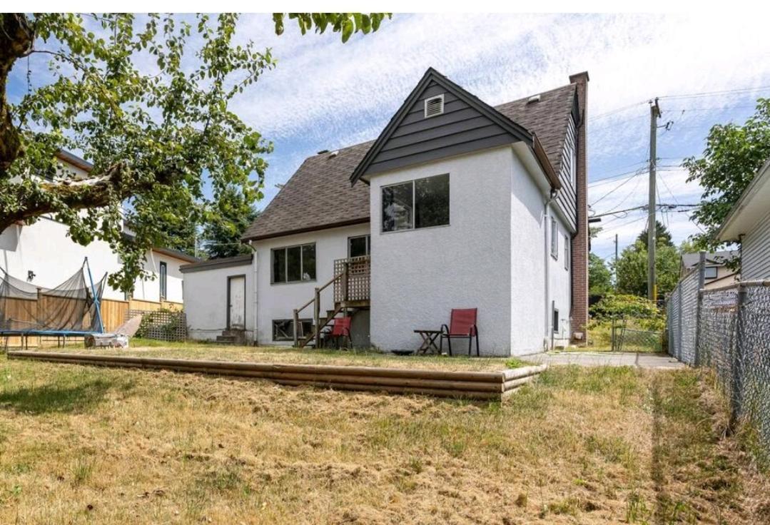 Vintage - 3 Bed House - North Surrey - Ping-Pong And Pool Table - Tv Cable 빌라 외부 사진